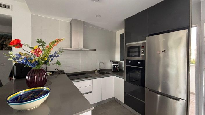 Image No.3-2 Bed Apartment for sale