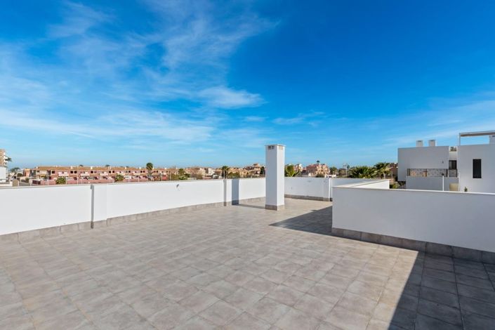 Image No.23-3 Bed Villa for sale