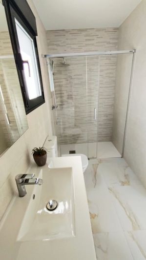 Image No.10-3 Bed Villa for sale