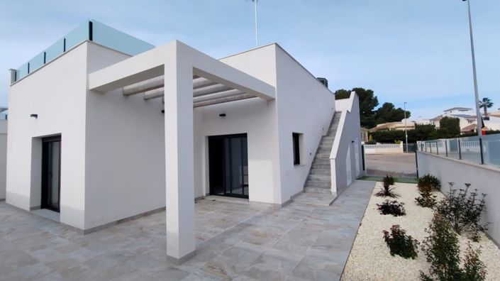 Image No.4-3 Bed Villa for sale