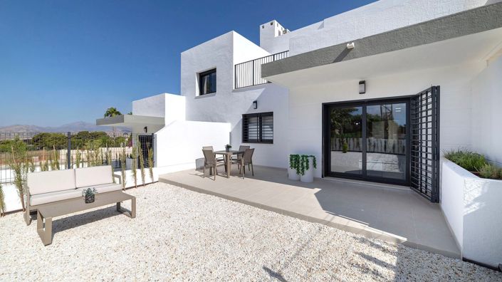 Image No.19-3 Bed Villa for sale