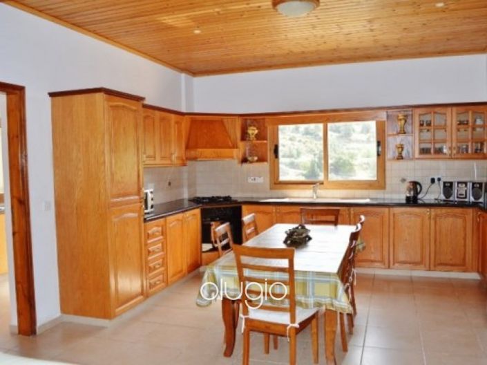 Image No.4-Villa de 4 chambres à vendre à Argaka