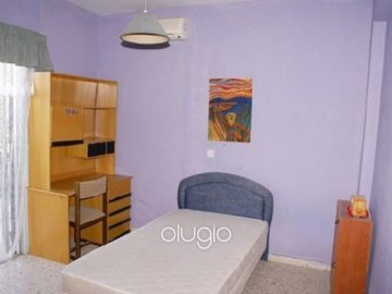 32316-3-bedroom-house-with-a-separate-apartme
