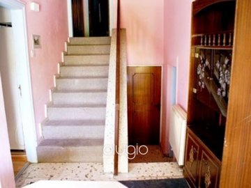 32314-3-bedroom-house-with-a-separate-apartme