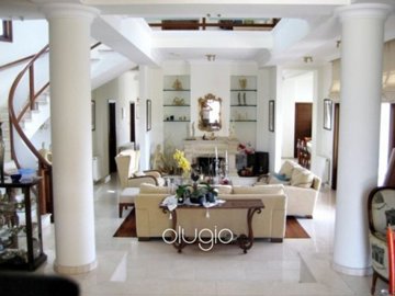 60418-4-bedroom-villa-1-bedroom-apartment-in-