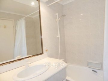 62019-5-bedroom-bungalow-with-panoramic-views