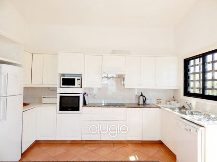 Image No.7-5 Bed Bungalow for sale