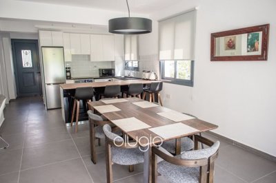 98217-building-for-sale-in-kissonergafull