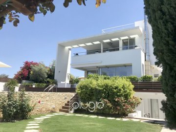 100476-detached-villa-for-sale-in-latchifull