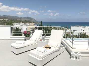 100723-detached-villa-for-sale-in-latchifull