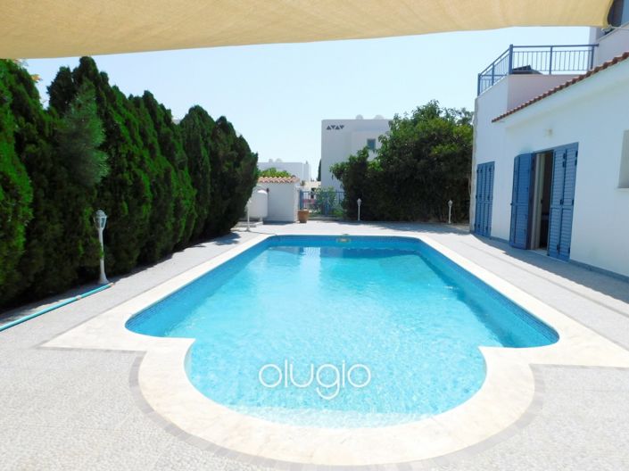 Image No.2-Villa de 4 chambres à vendre à Chloraka