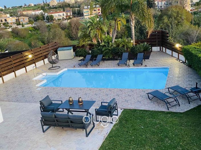 Image No.2-Villa de 5 chambres à vendre à Chloraka