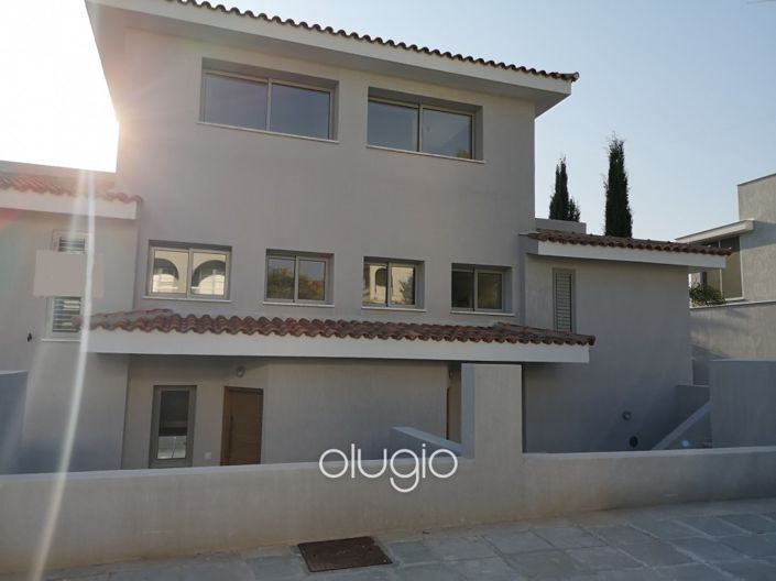 Image No.3-3 Bed Villa for sale