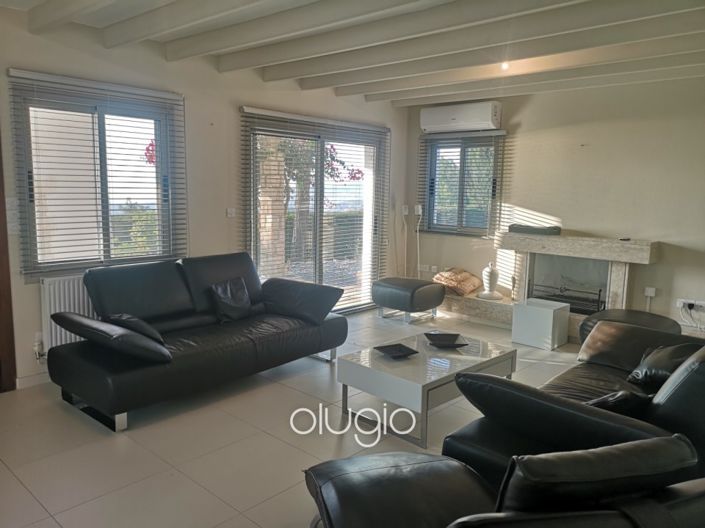 Image No.5-3 Bed Villa for sale