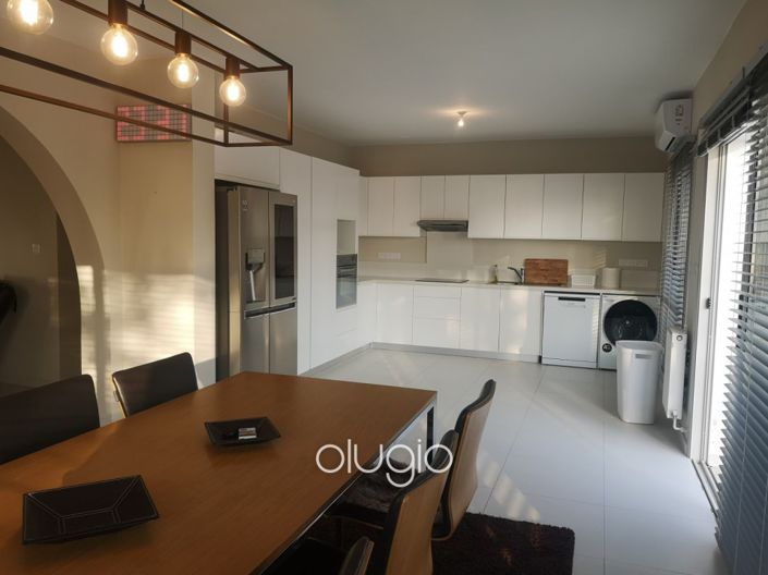 Image No.9-3 Bed Villa for sale