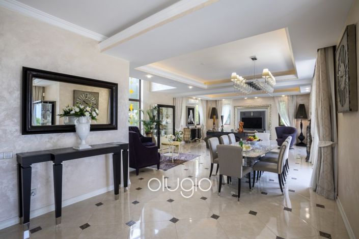 Image No.6-5 Bed Villa for sale