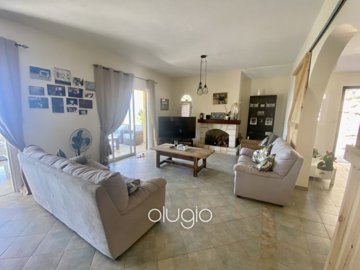 148140-detached-villa-for-sale-in-kamares-tal