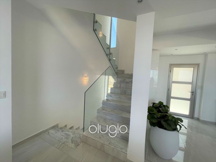 Image No.10-3 Bed Villa for sale