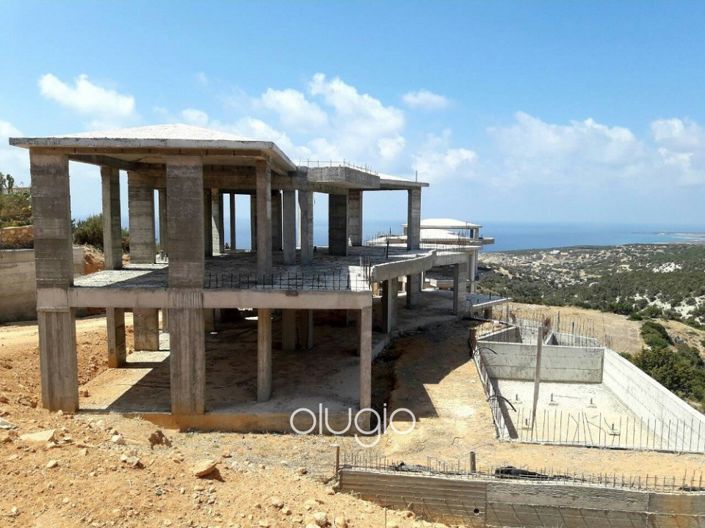 Image No.3-Villa de 5 chambres à vendre à Peyia