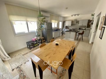 144269-bungalow-for-sale-in-armoufull