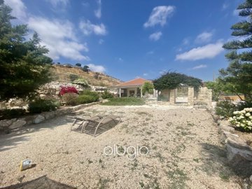 144275-bungalow-for-sale-in-armoufull