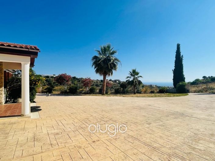 Image No.7-6 Bed Bungalow for sale