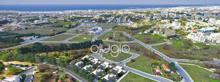 Image No.3-4 Bed Villa for sale