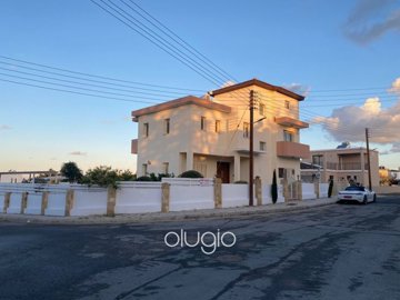 154985-detached-villa-for-sale-in-embafull