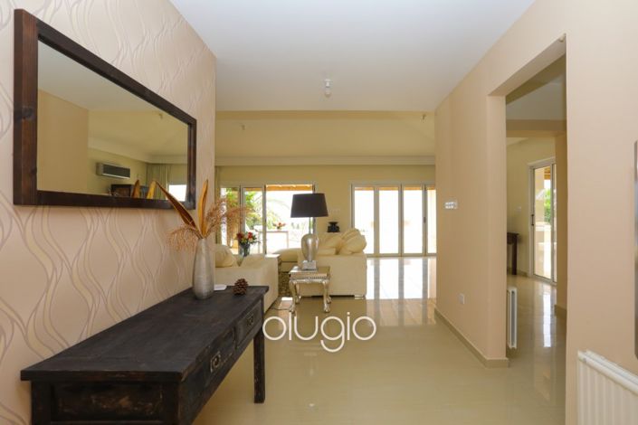 Image No.7-5 Bed Bungalow for sale