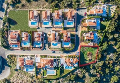 166208-bungalow-for-sale-in-neo-choriofull