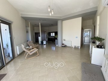 166332-bungalow-for-sale-in-mesa-choriofull