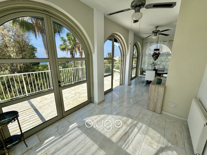 Image No.10-5 Bed Villa for sale