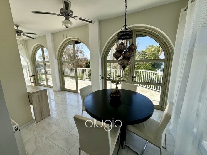 Image No.3-5 Bed Villa for sale