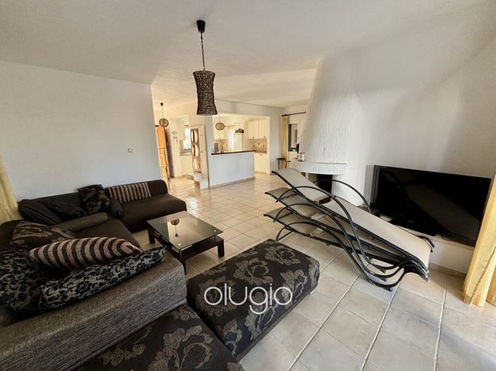 Image No.10-Villa de 5 chambres à vendre à Chloraka