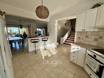 175116-detached-villa-for-sale-in-chlorakaful