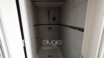 183127-building-for-sale-in-tombs-of-the-king