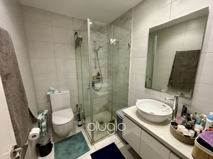 Image No.6-Appartement de 3 chambres à vendre à Universal