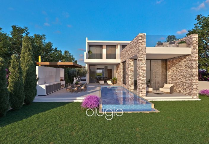 Image No.10-4 Bed Villa for sale