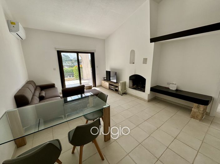 Image No.8-2 Bed Bungalow for sale