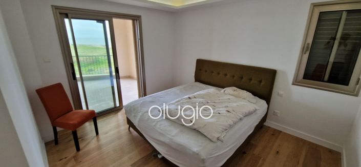 Image No.10-3 Bed Apartment for sale