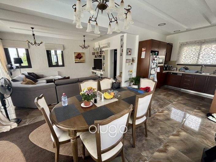 Image No.7-Villa de 3 chambres à vendre à Peyia