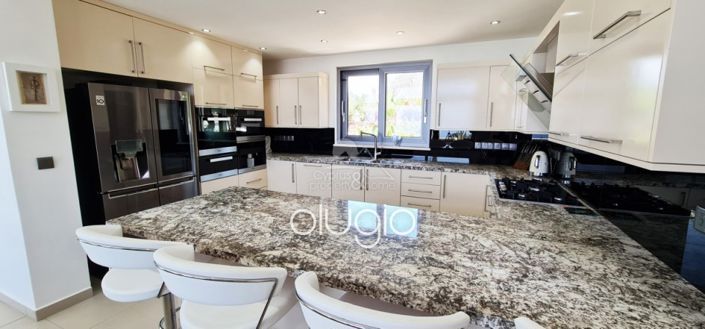 Image No.7-6 Bed Villa for sale