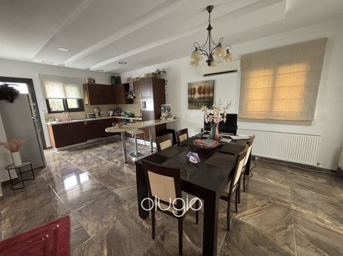 Image No.5-Villa de 3 chambres à vendre à Peyia