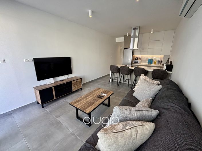 Image No.8-3 Bed Townhouse for sale