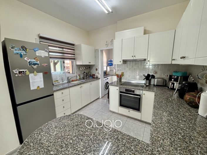 Image No.5-Villa de 3 chambres à vendre à Peyia