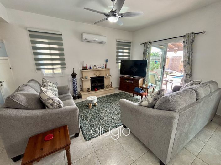 Image No.9-Villa de 3 chambres à vendre à Peyia