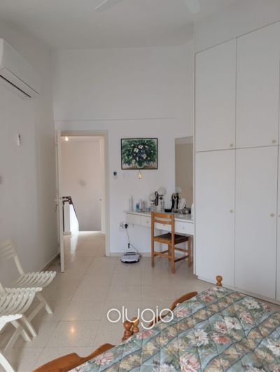 Image No.8-2 Bed Villa for sale