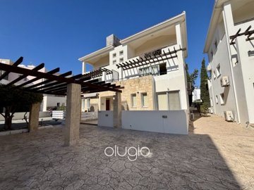 188462-apartment-for-sale-in-universalfull