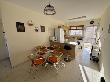 188490-apartment-for-sale-in-chlorakafull