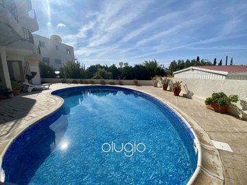 188504-town-house-for-sale-in-peyiafull